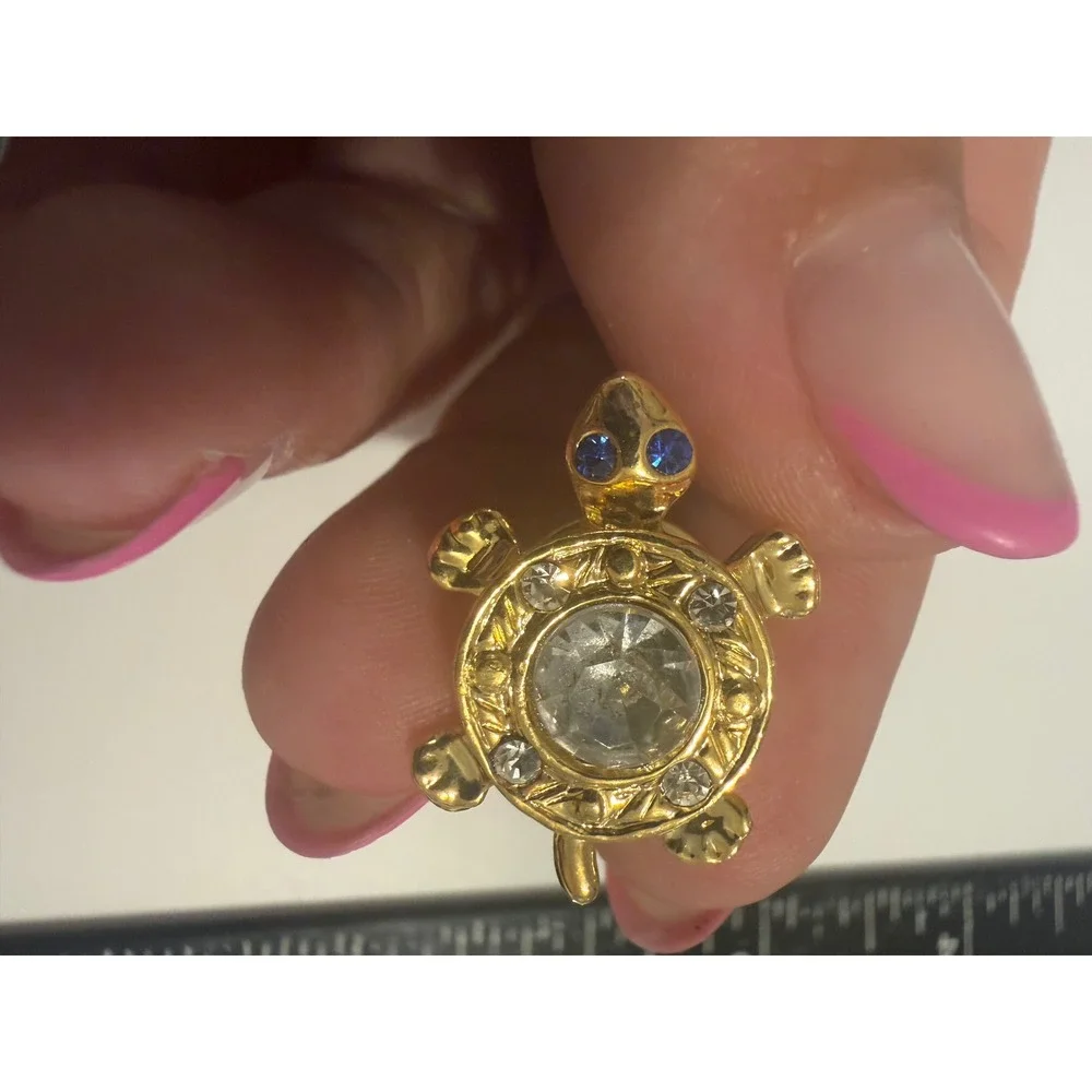Vintage Gold Tone Turtle Pin Rhinestone Blue Eyes Tortoise Animal Brooch Tiny